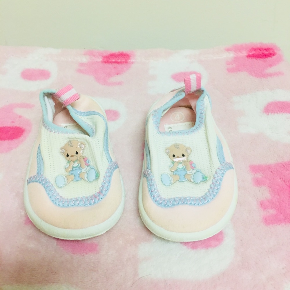 BABY WATER SHOES